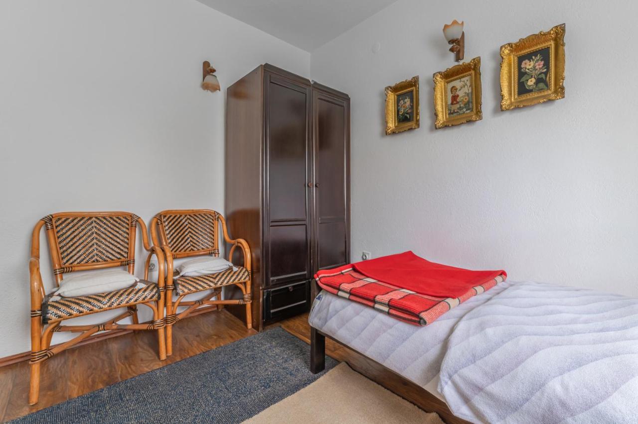Frile Apartments Nikšić Buitenkant foto