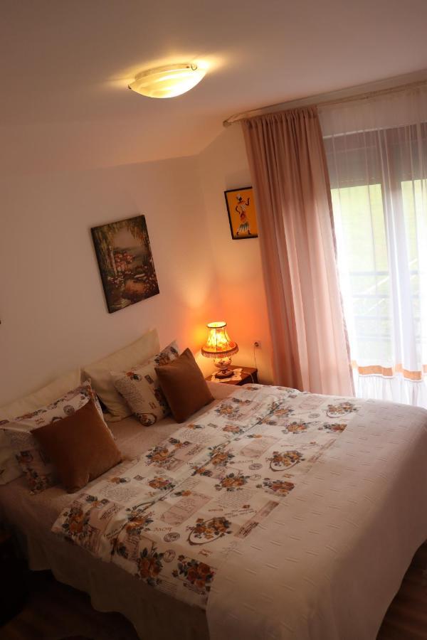 Frile Apartments Nikšić Buitenkant foto