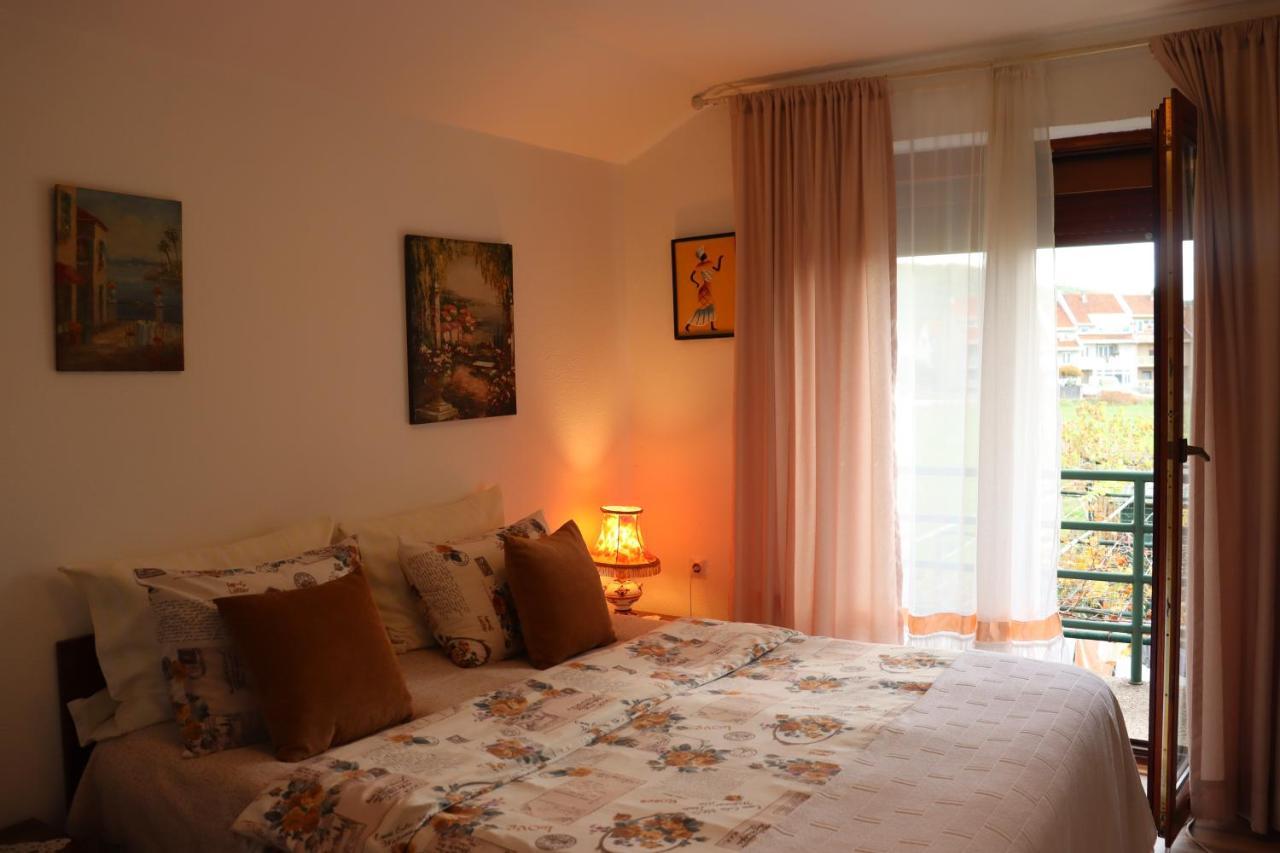 Frile Apartments Nikšić Buitenkant foto